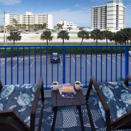 Come Drift Away In This Gorgeous Coastal Themed 2 Bed With Den And 2 Baths Condo. Ow20-303 New Smyrna Beach Exteriér fotografie