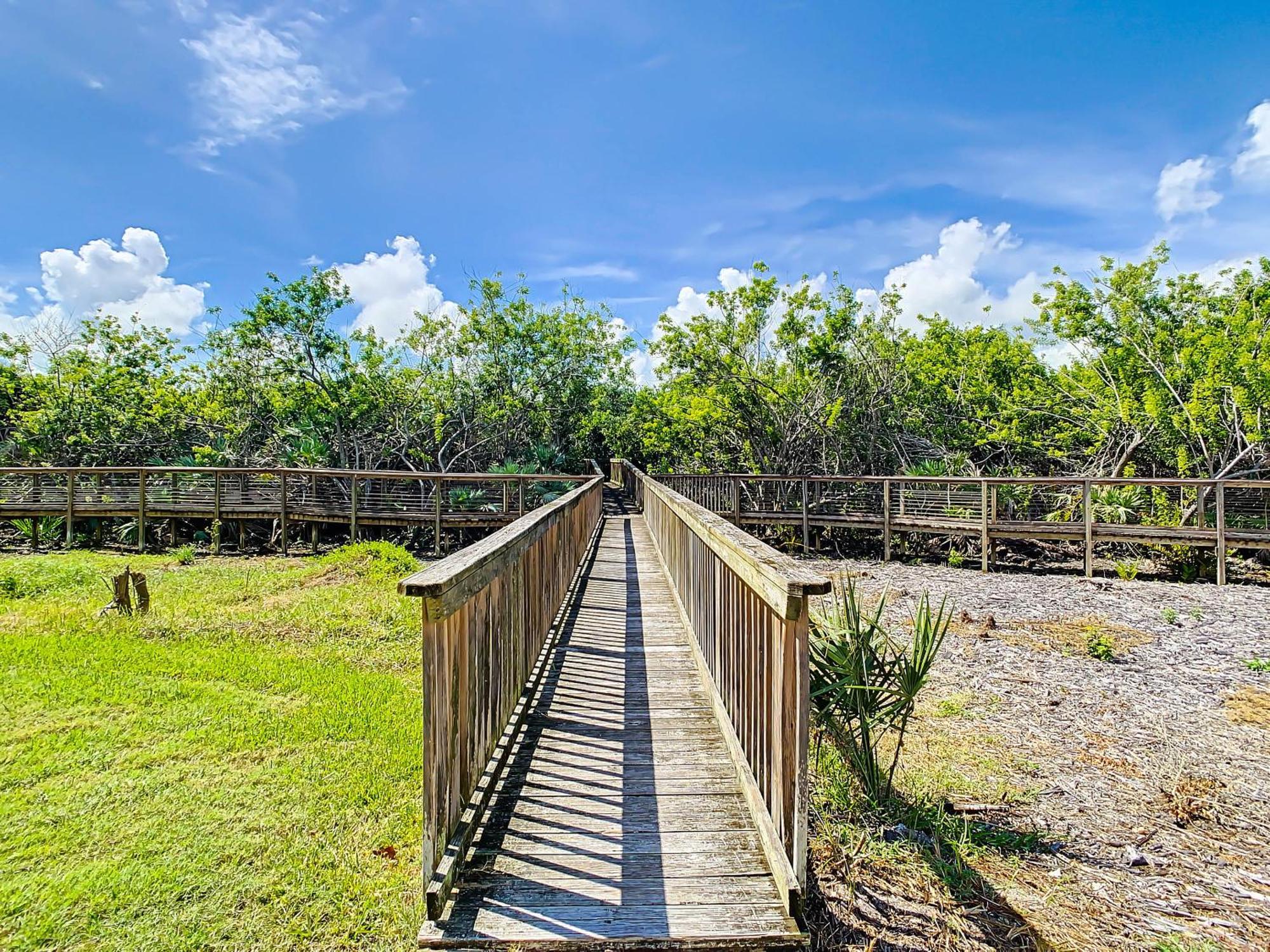 Come Drift Away In This Gorgeous Coastal Themed 2 Bed With Den And 2 Baths Condo. Ow20-303 New Smyrna Beach Exteriér fotografie